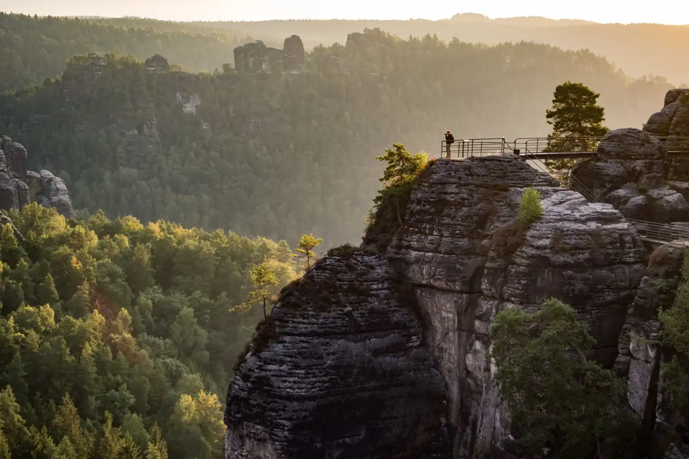 Luxusfahrzeug in der Sächsischen Schweiz